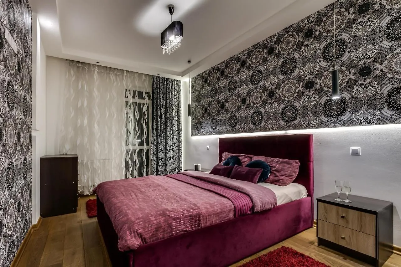 New Center Apartments Lviv 0*,